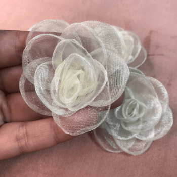 Flor de Organza - Eleve seus Projetos de Artesanato com Elegância