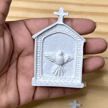 Divino Espírito Santo com Igreja 7,5cm